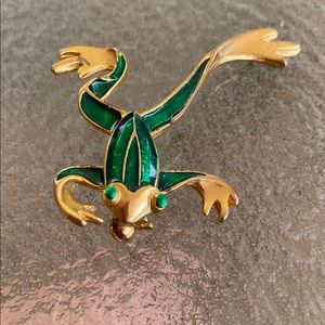 - Vintage Frog 🐸 Brooches